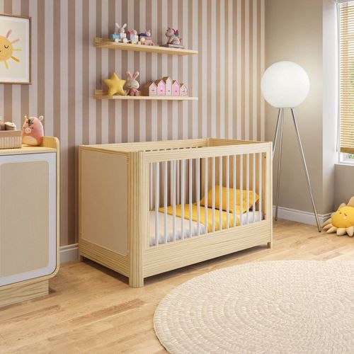 Berço 2 em 1 com Rattan e Grades Palito em Madeira Maciça Wave Casatema Marrom/Br Natural/Branco