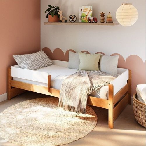 Cama Solteiro Reversível com Grade de Proteção Lateral Aria Casatema Nogueira/Branco