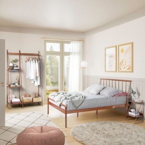 Conjunto Cama Queen, Mesa de Cabeceira e Arara de Roupas em Aço Begônia CabeCasa MadeiraOriginals Cobre