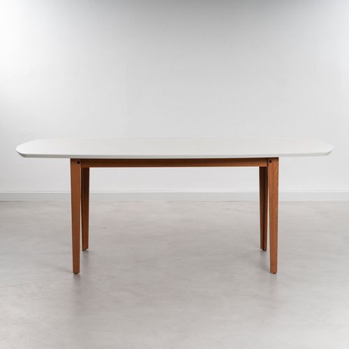 Mesa Oval 6 Lugares 1,8m Tampo MDF Tiê CabeCasa MadeiraOriginals Amêndoa/Off White