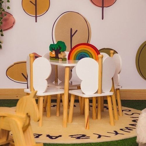 Conjunto para Quarto Infantil 1 Mesa 4 Cadeiras Hora de Brincar Divicar Branco/Natural