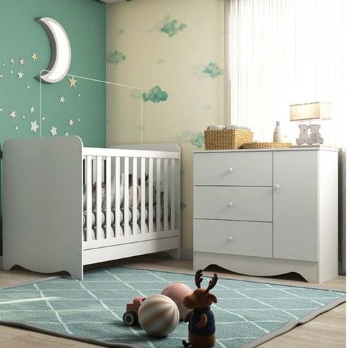 Quarto de Bebê com Berço Americano 3 em 1 e Cômoda 1 Porta 3 Gavetas Ben Móveis Peroba Branco Brilho