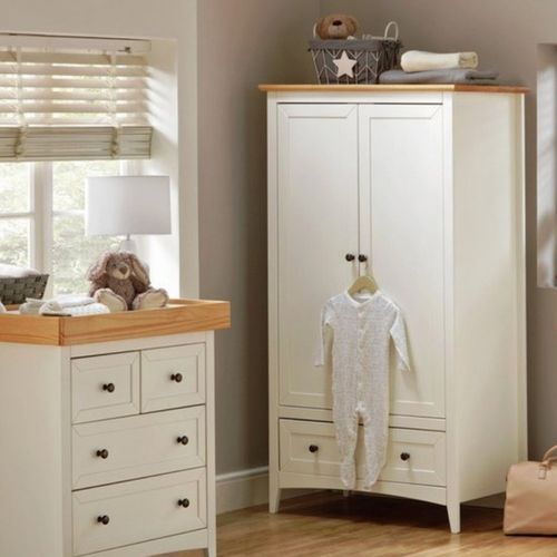 Guarda Roupa 2 Portas e 1 Gavetas em Madeira Maciça Branco Nest Branco/Carvalho