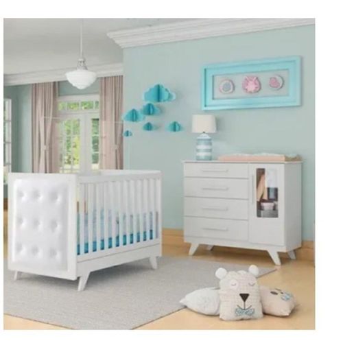 Conjunto para Quarto de Bebê Cômoda 1 Porta com Janela e Berço com Capitone Retrô Jolie Branco/Brilho