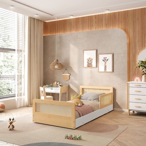 Cama Infantil Solteiro Montessoriano Lift em Madeira Maciça com Rattan 1 Grade Casatema Branco/Natural